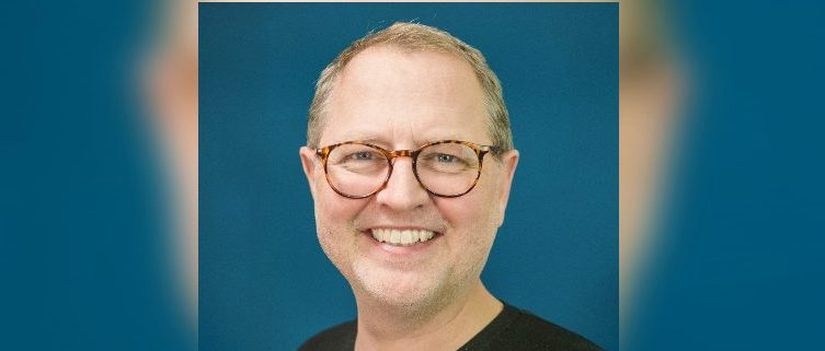 Saim Rolf Alkan ist CEO von AX Semantics, einem Stuttgarter Unternehmen, das Algorithmen für Roboterjournalismus anbietet.